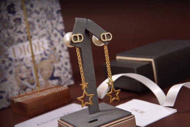 Dior飾品 迪奧經典熱銷款CD珍珠星星長款鏈條耳釘耳環  zgd1458